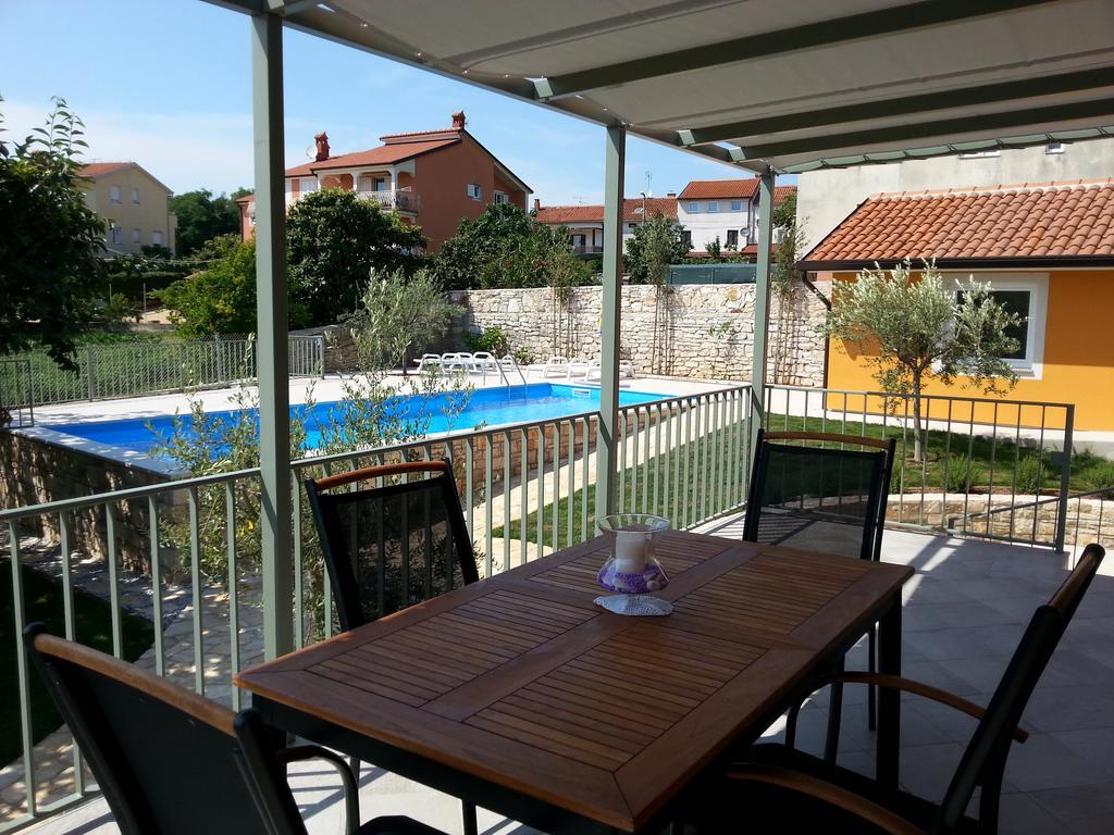 Summer Delight Apartments Savudrija Extérieur photo